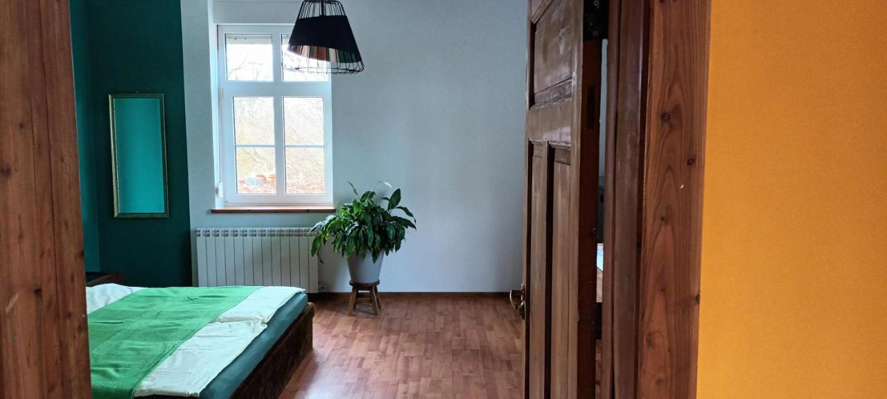 Alte Schule Am See Бискупиец Екстериор снимка